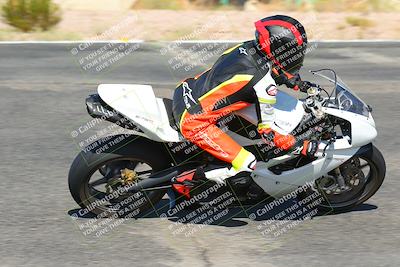 media/Oct-15-2022-TrackXperience (Sat) [[8f70b8b0be]]/Group 2/session 2 turn 3 and 4/